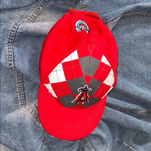 Adjustable Angels Baseball Caps - Picture 2 of 4